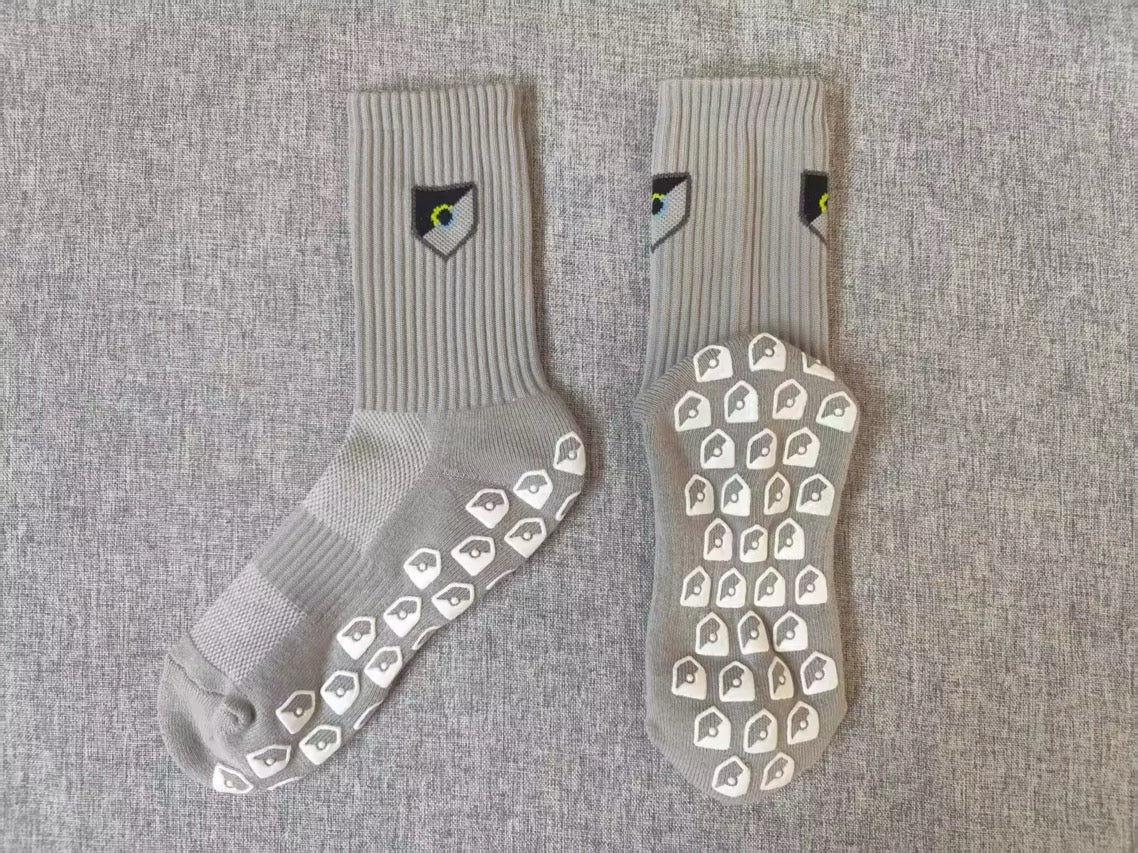 ELLË Grey Grip Socks