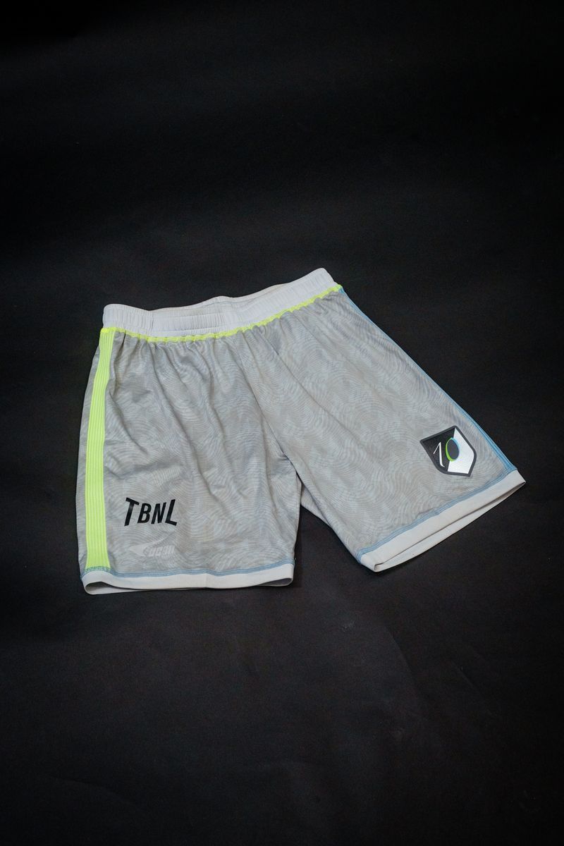 OFFICIAL ELLË 10 YEARS SHORTS