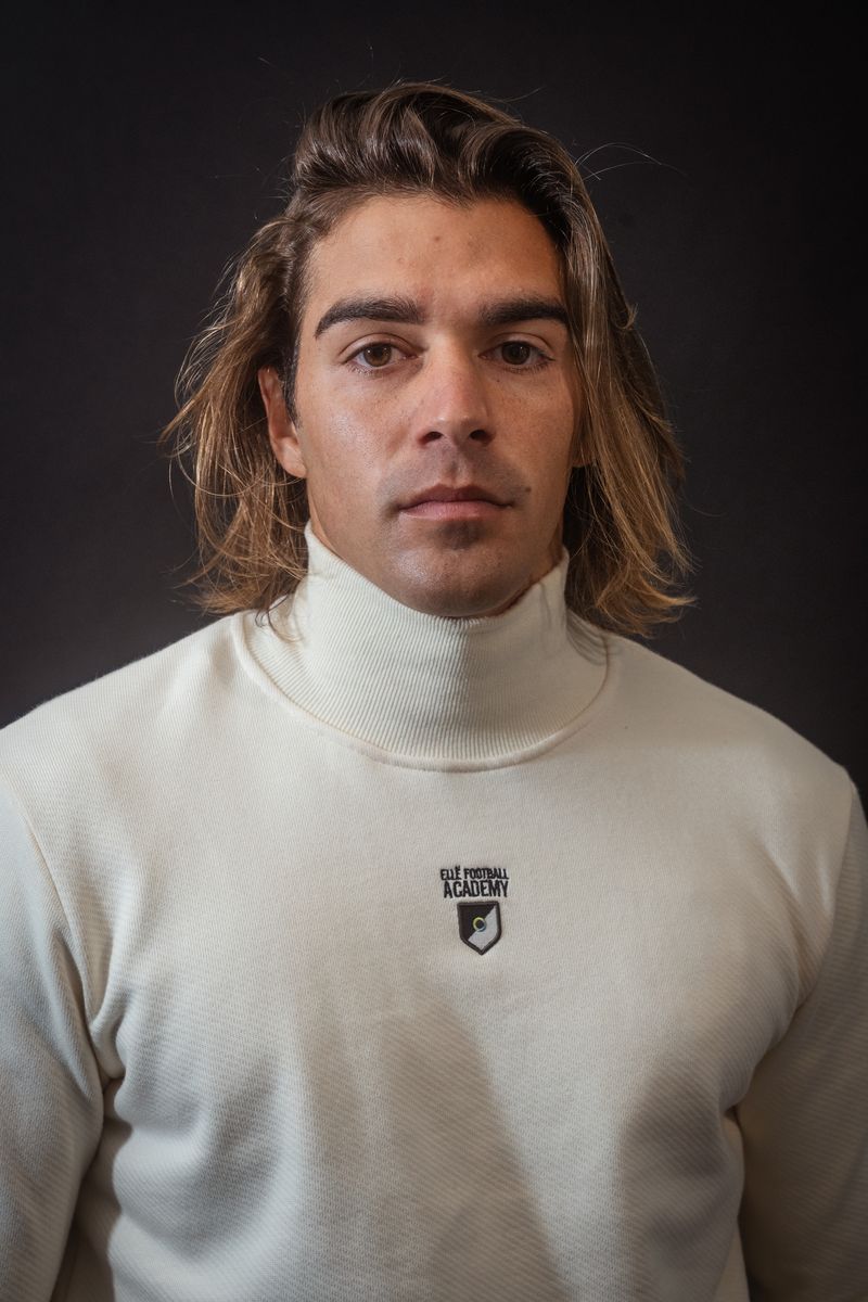 ELLË Turtleneck Lifestyle Pullover