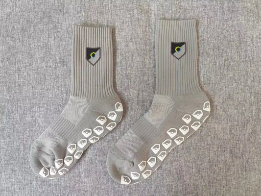 ELLË Grey Grip Socks