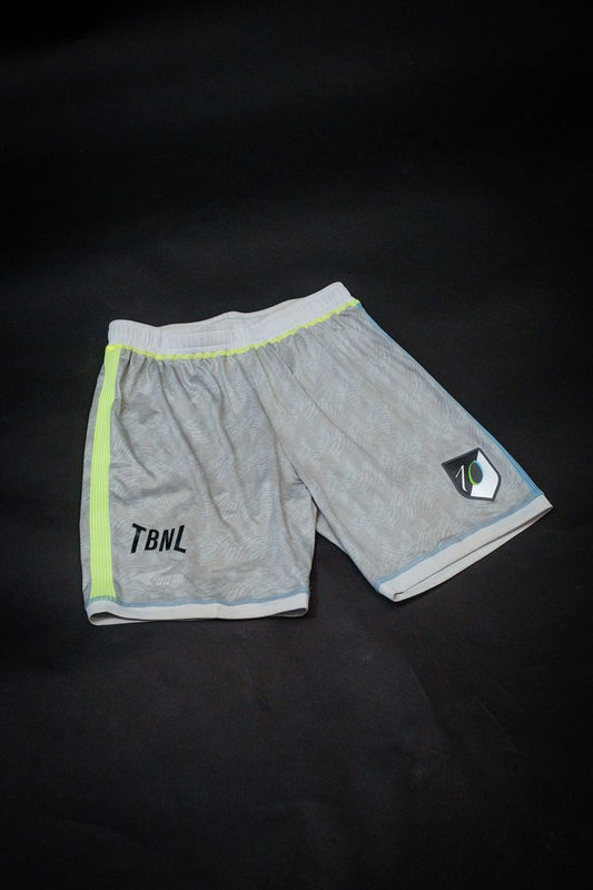 OFFICIAL ELLË 10 YEARS SHORTS